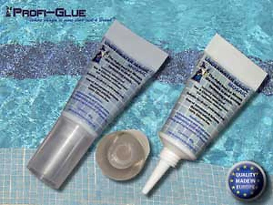 Underwater Magic Mosaic 60 g glue for small pool mosaic tile repair